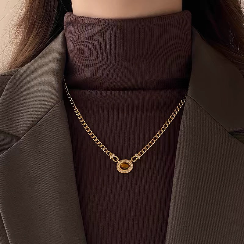 light-luxury collarbone necklace