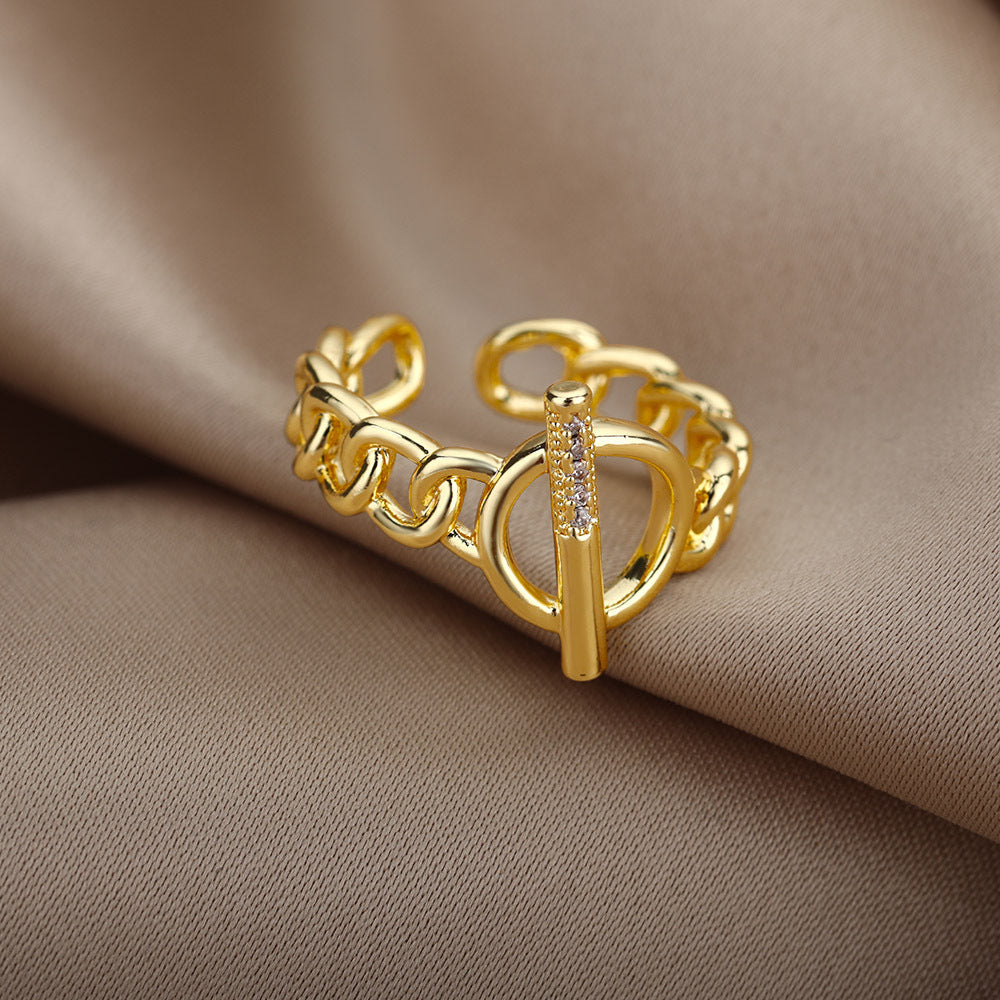 Golden Link Grace Ring