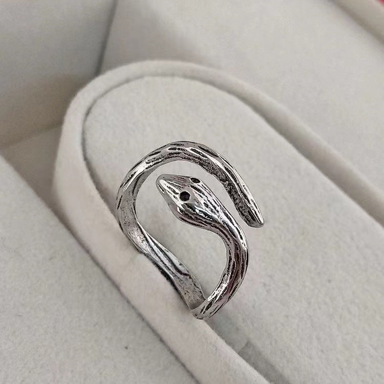 Sleek Serpent Ring