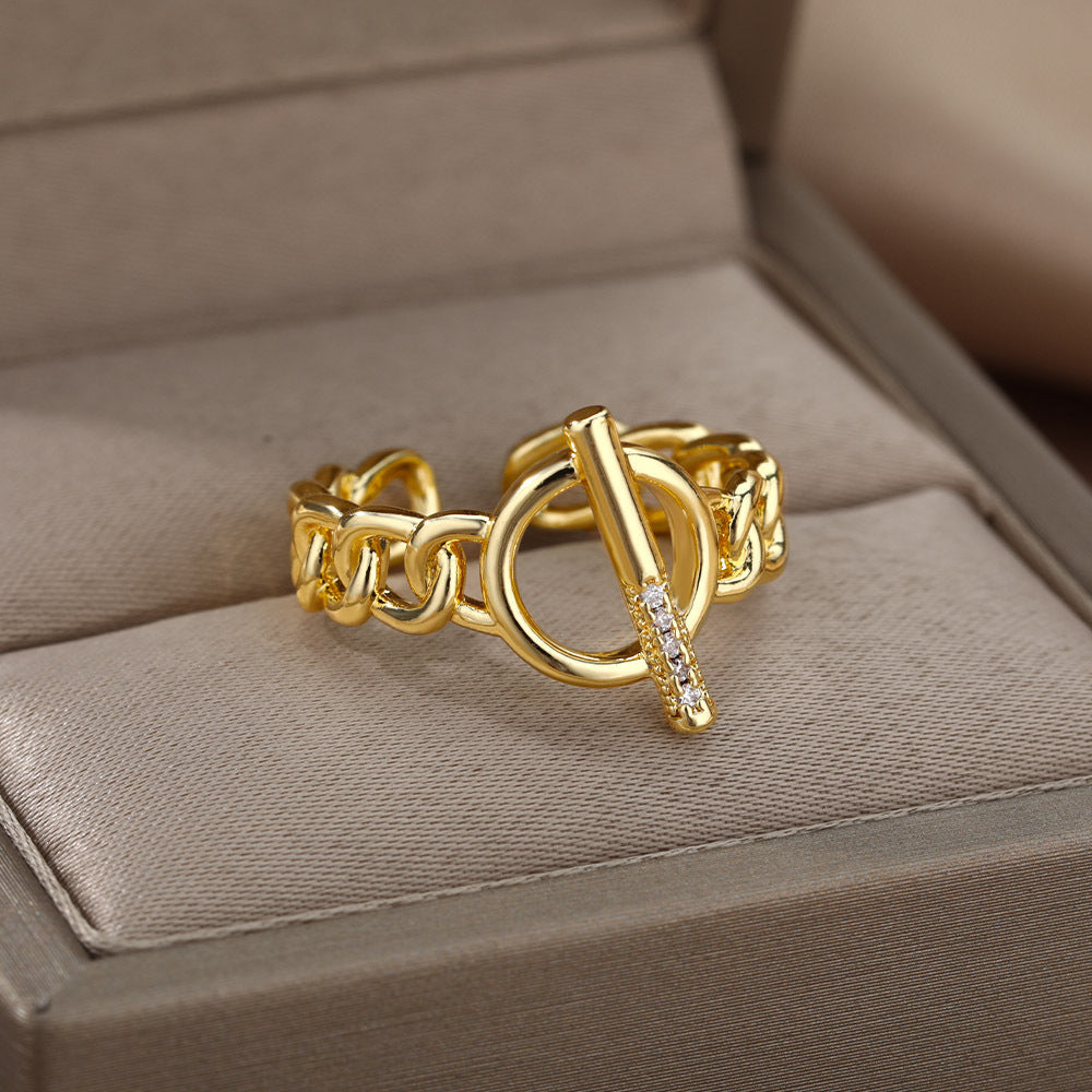 Golden Link Grace Ring
