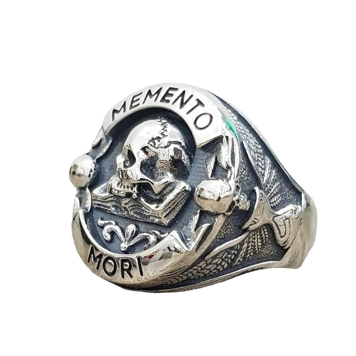 Memento Mori Skull ring